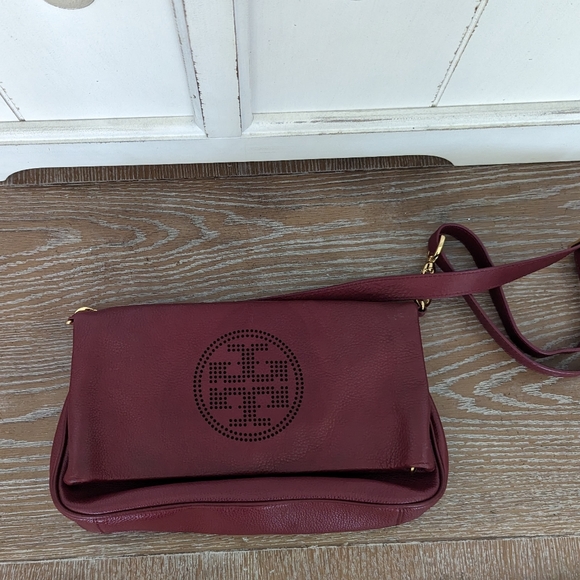 Tory Burch Handbags - Tory Burch Crossbody